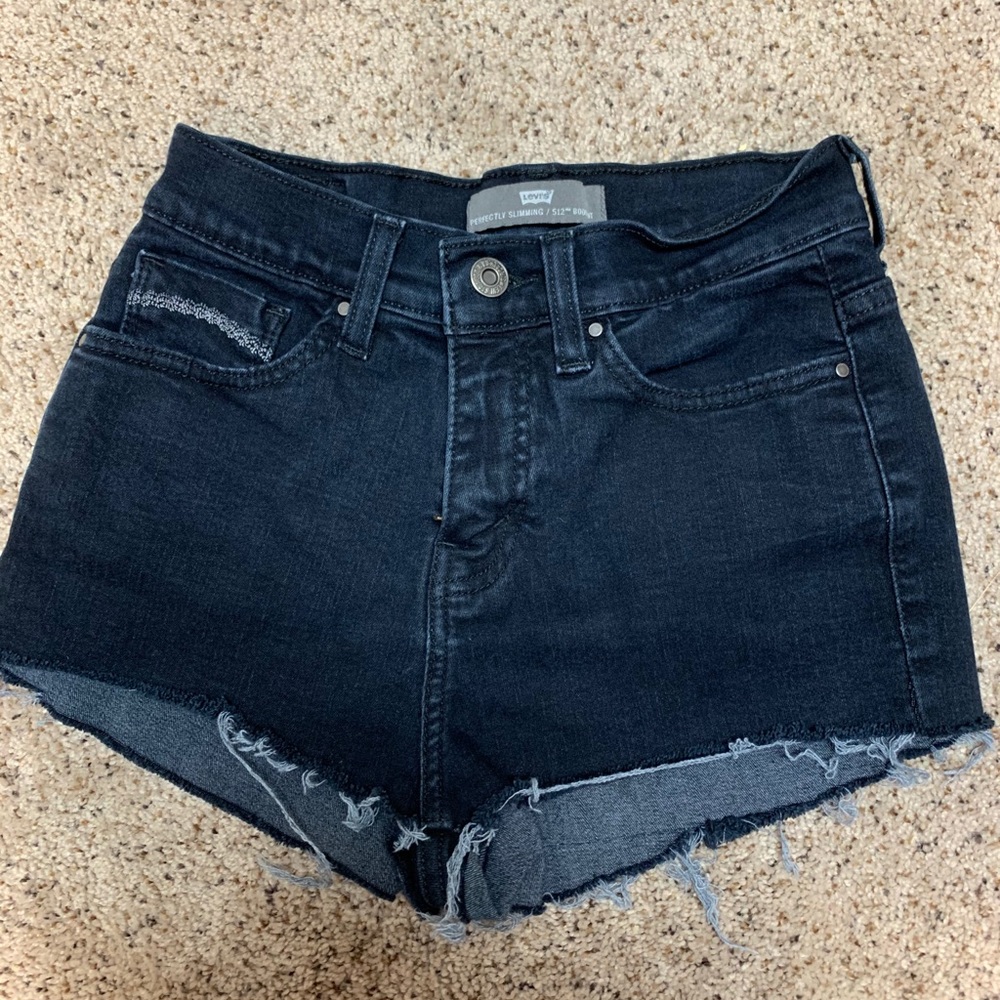 Levi’s Cut off shorts
